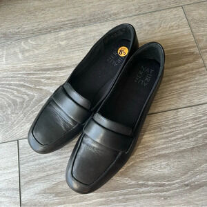 NATURALIZER GEN N FLOW LOAFER IN  BLACK